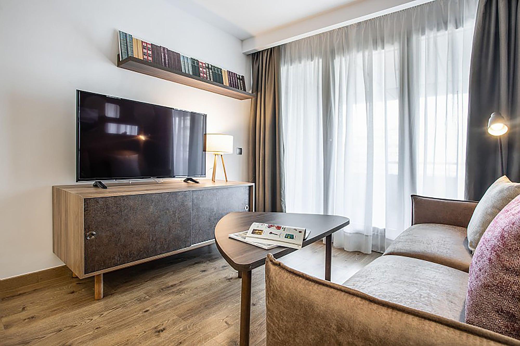 Apartment Pierre & Edificio Eurobuilding 2